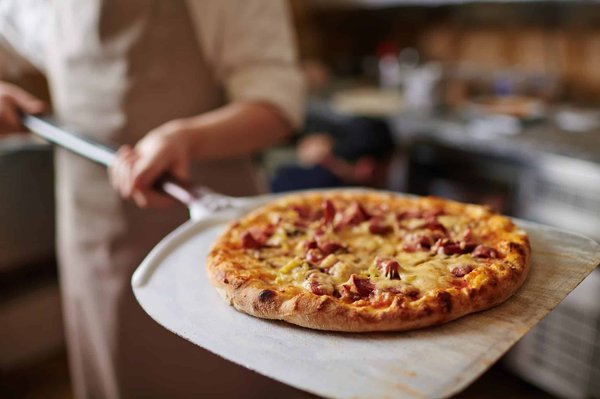 Guide complet pour l'achat de la meilleure pelle à pizza